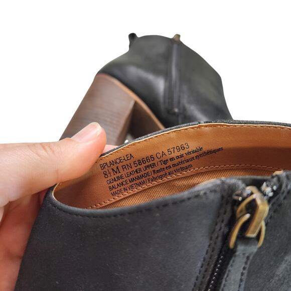 BP Womens Lance Booties Size 8.5 Black Distressed Leather Block Heel Westerm - Picture 8 of 10